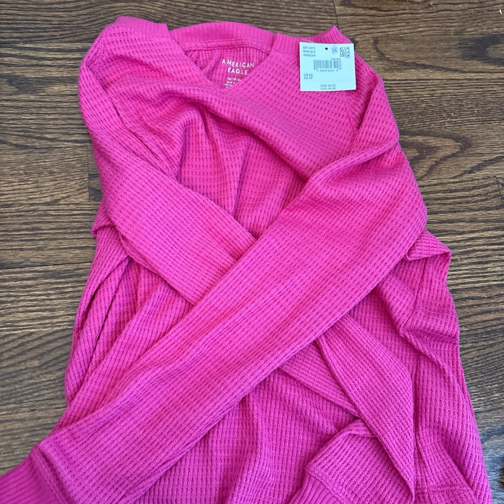 American Eagle Vibrant Pink Knit Top